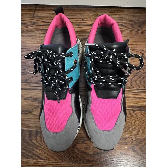 STEVE MADDEN Women's Cliff Trainers Sneakers Dot Wedges Neon Pink Multi Size 8.5 - Picture 2 of 7